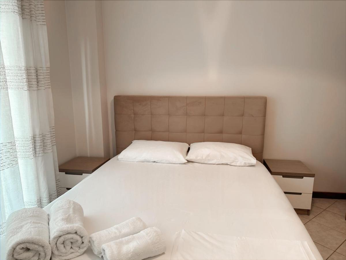 Bed & Breakfast Mina Τίρανα Εξωτερικό φωτογραφία